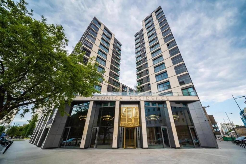 ורשה Mennica Residence Apartments מראה חיצוני תמונה